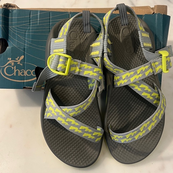 CHACO 🦎 Iconic Z Sandal 🦎 BOLT Neon Grey 🦎 Size 3 M 🦎 NIB  $60 MSRP - Picture 1 of 8